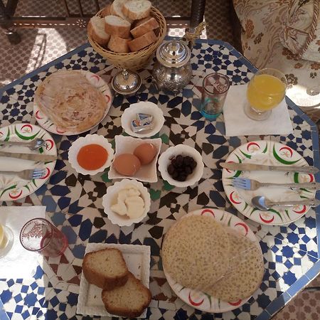 Dar Houda Hostel Fez Buitenkant foto