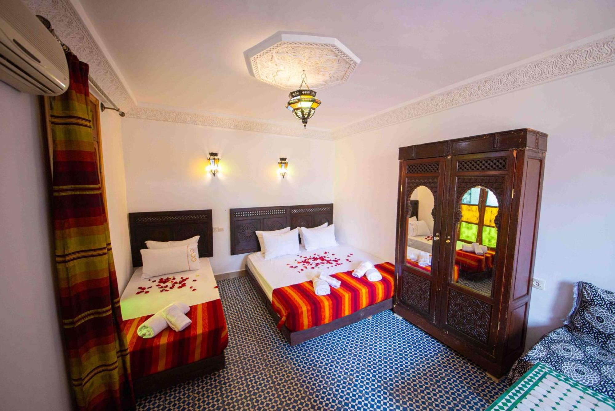 Dar Houda Hostel Fez Buitenkant foto