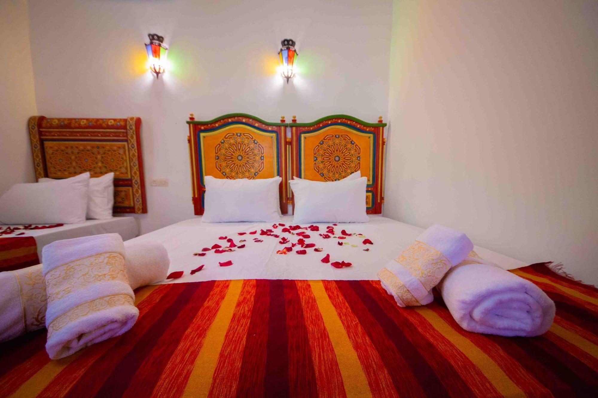 Dar Houda Hostel Fez Buitenkant foto